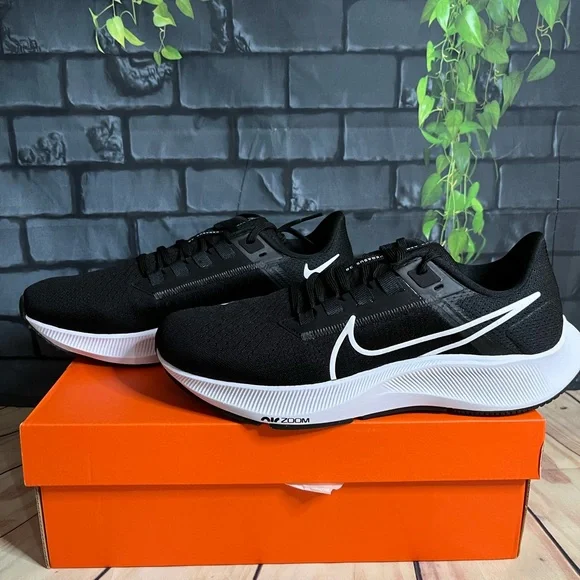 Nike Air Zoom Pegasus 38 - Picture 3 of 10